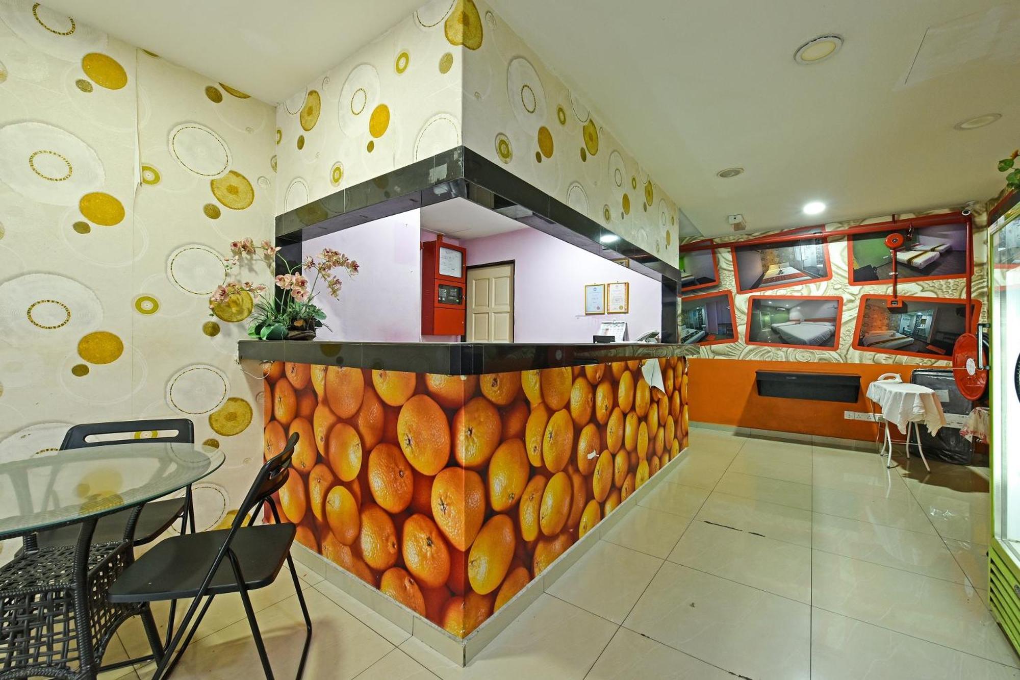 Super Oyo 992 Orange Hotel Kuala Pilah Exteriér fotografie