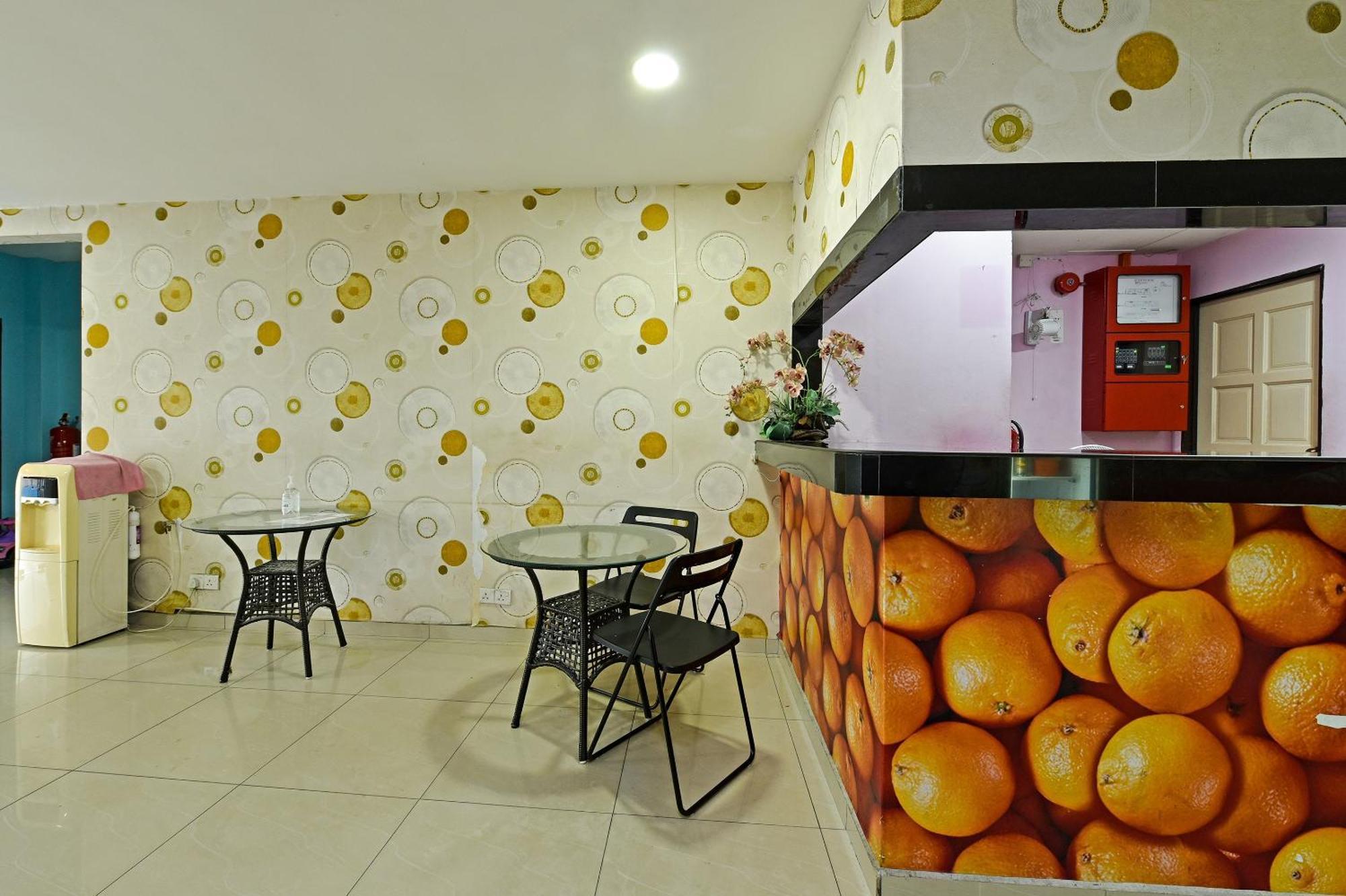 Super Oyo 992 Orange Hotel Kuala Pilah Exteriér fotografie